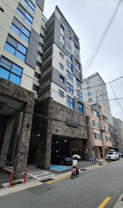 부산광역시 수영구 수영로666번길 광안동,센티움시티8차 다세대주택 경매 물건 사진