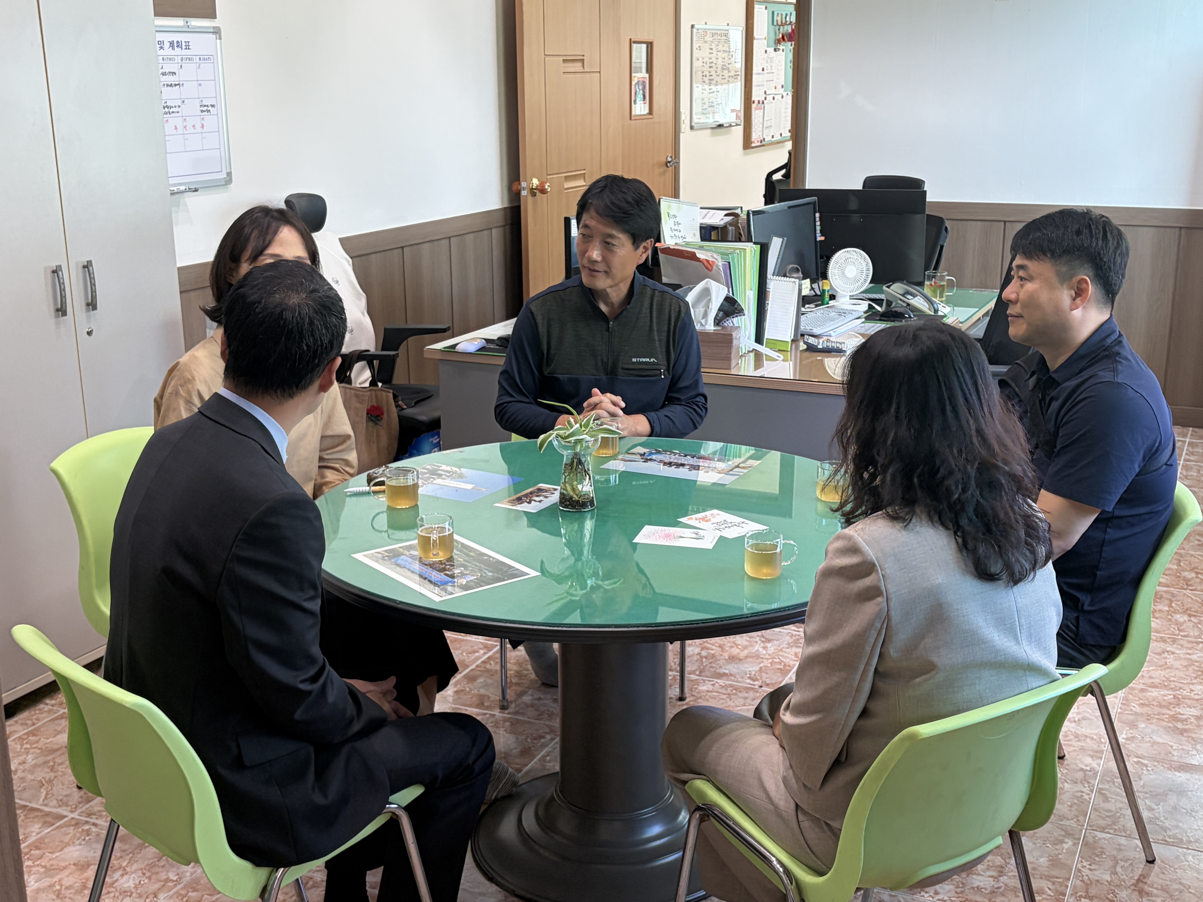 서부지방산림청, 추석 명절 맞아 장애인 복지시설 위문 이미지3