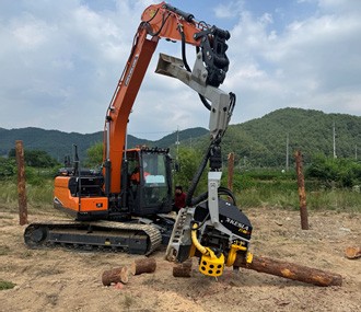 고성능 임업기계, 안전하게 배우고 경제적으로 쓴다 - 국립산림과학원, 기계화 임업 안전·교육·보급 기반 마련 이미지2