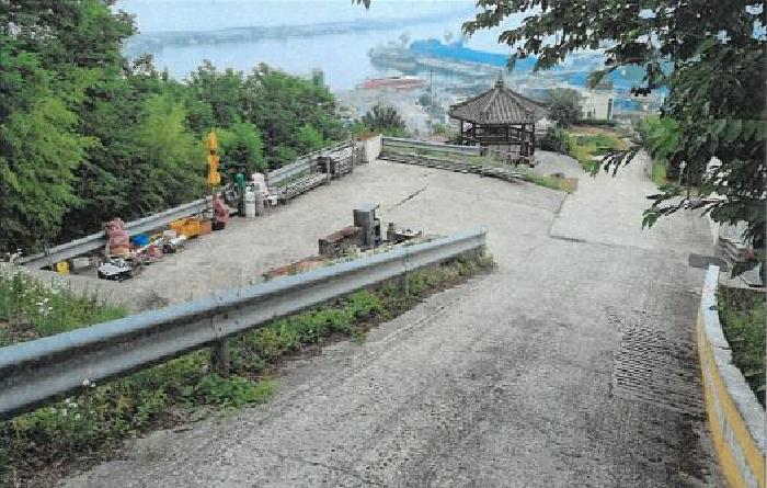 동해시 발한동 8-79 대지,임야,전답 경매 물건 사진