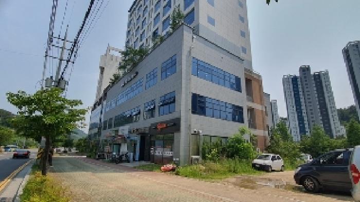 창원시 마산합포구 우산동 근린생활시설 경매 물건 사진