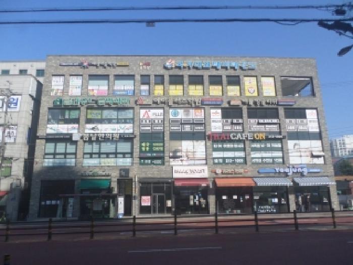 전주시 덕진구 반월동 상가,오피스텔,근린시설 경매 물건 사진