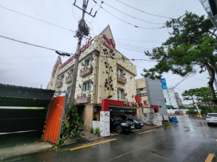 부안군 부안읍 동중리 숙박시설 경매 물건 사진