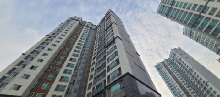 고양시 덕이동 하이파크시티일산파밀리에4단지 아파트 경매 물건 사진